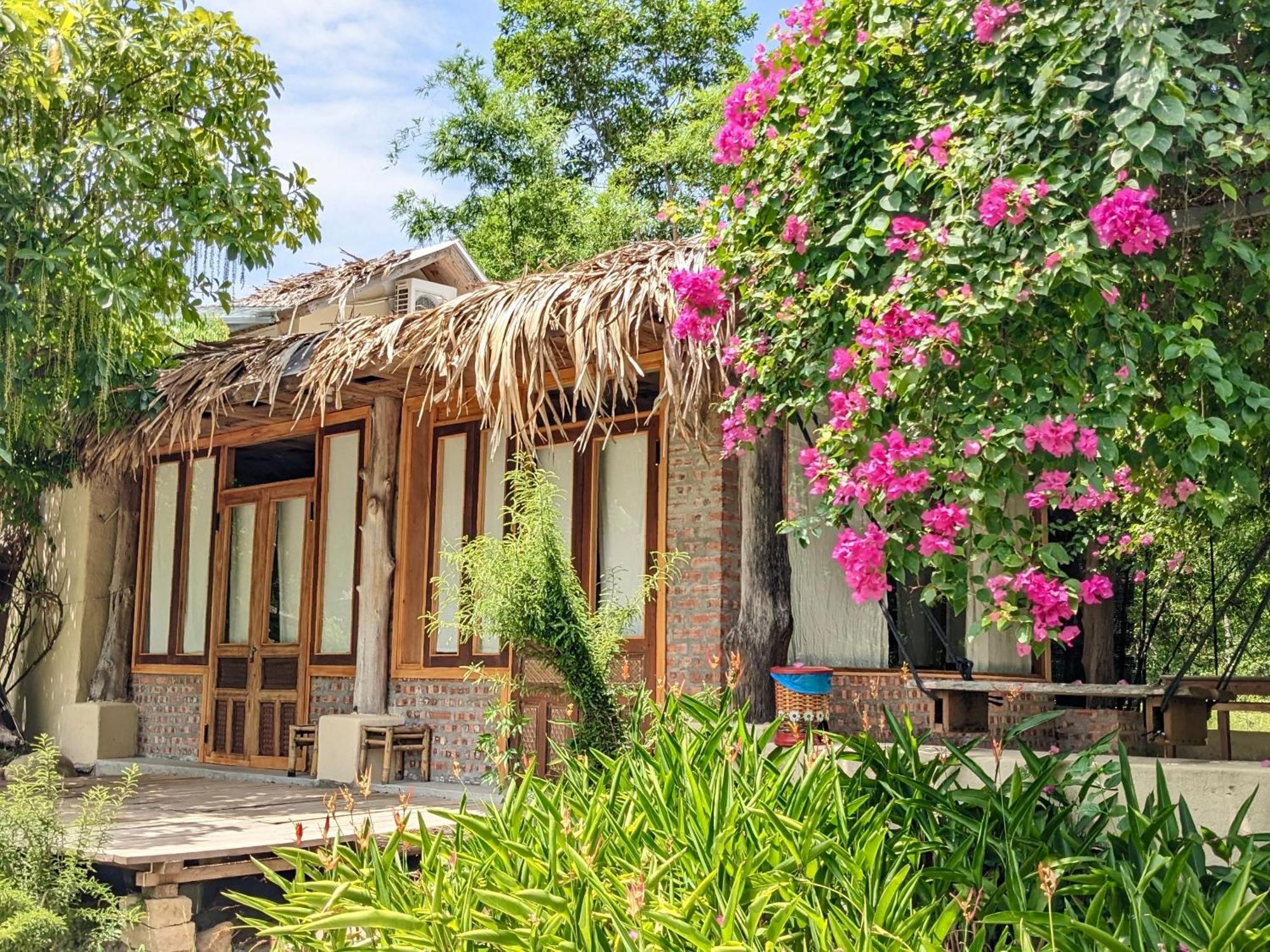 Homie Hava Homestay Lang Co Exterior foto